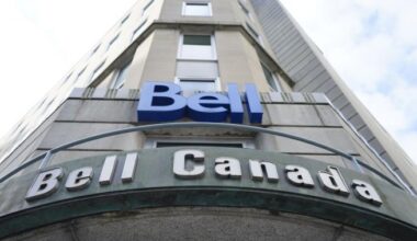 Bell internet outage? More than 100K Canadians report issues