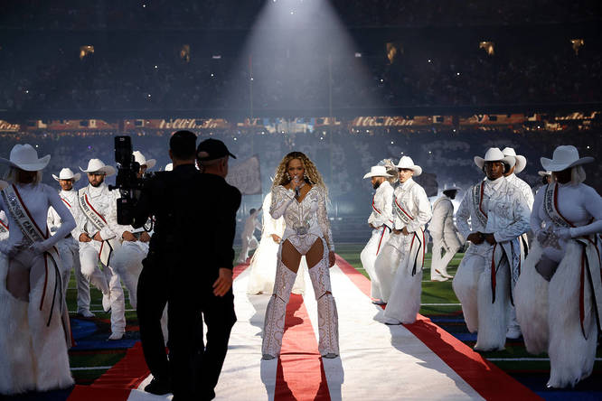 Beyoncé in Cowboy Carter attire at Beyoncé Bowl