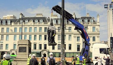 Watch moment historic statues are torn down & removed from Glasgow’s George Square