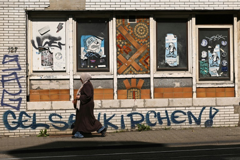 An empty shop in Gelsenkirchen, western Germany, where the far-right AfD party has made inroads (Ina FASSBENDER)