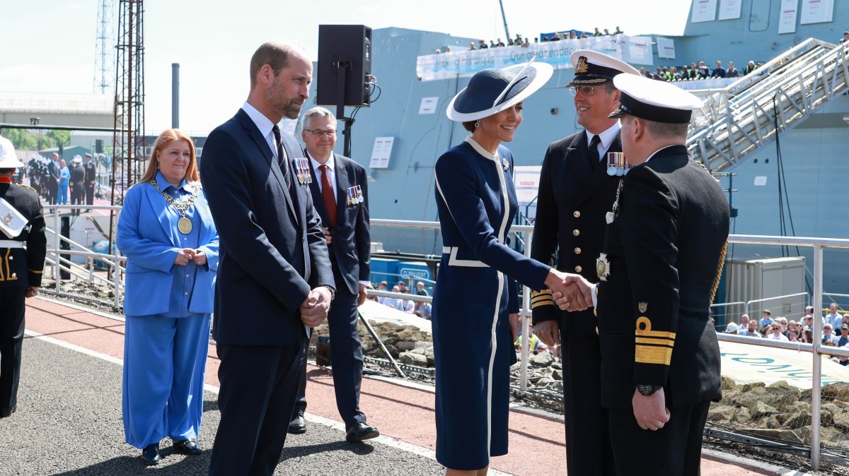 Princess of Wales formally names HMS Glasgow with a whisky smash