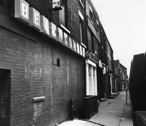 Outside view of the Beachcomber Club on Seel Street, aka The Beachy. Circa 1980