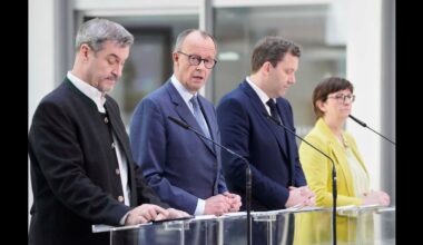 Social Democrat membership backs coalition agreement with conservatives for new German government
