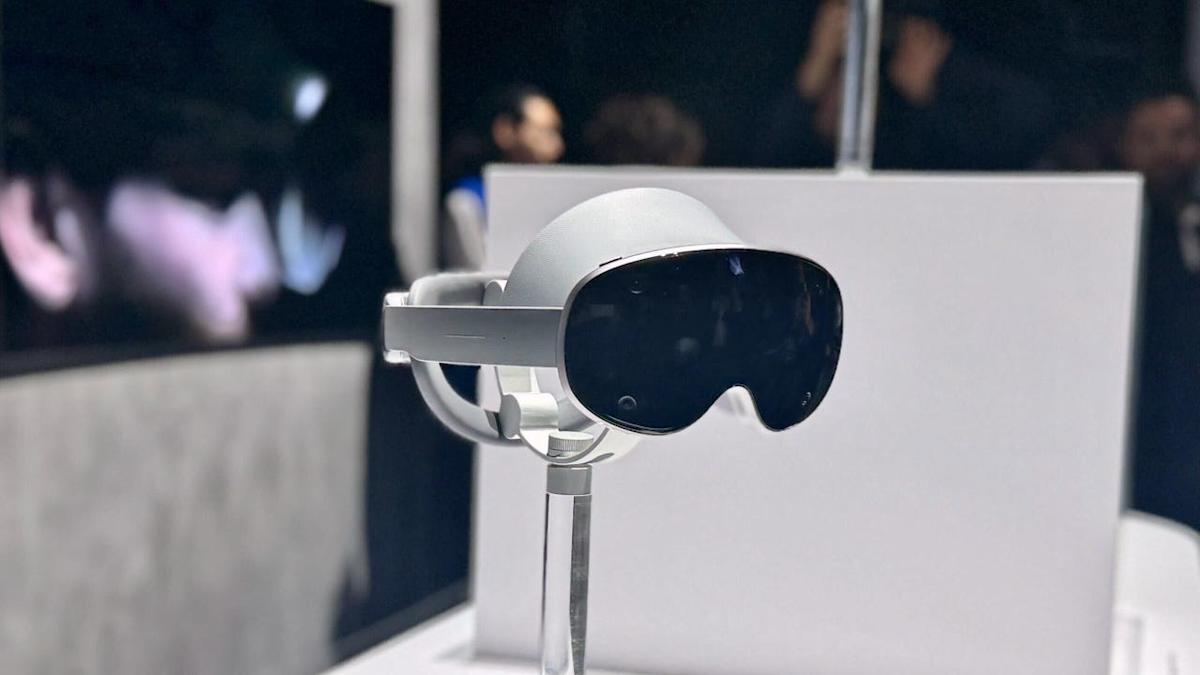 Google's About to Tell Us More About Its Android XR Plans for Glasses