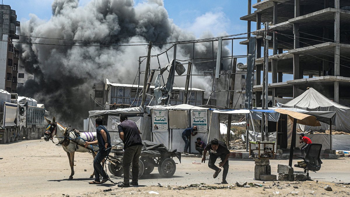 What moved the UK, France, Canada to act on Gaza?