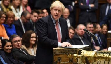 Ex-UK PM Johnson hails Türkiye’s infrastructure investments