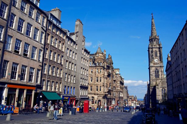 A blue sky over the Royal Mile in Edinburgh