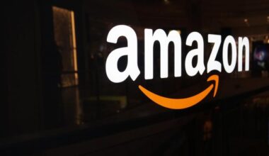 Amazon vs. Oracle: Which Cloud Computing Stock is a Better Bet? - May 21, 2025