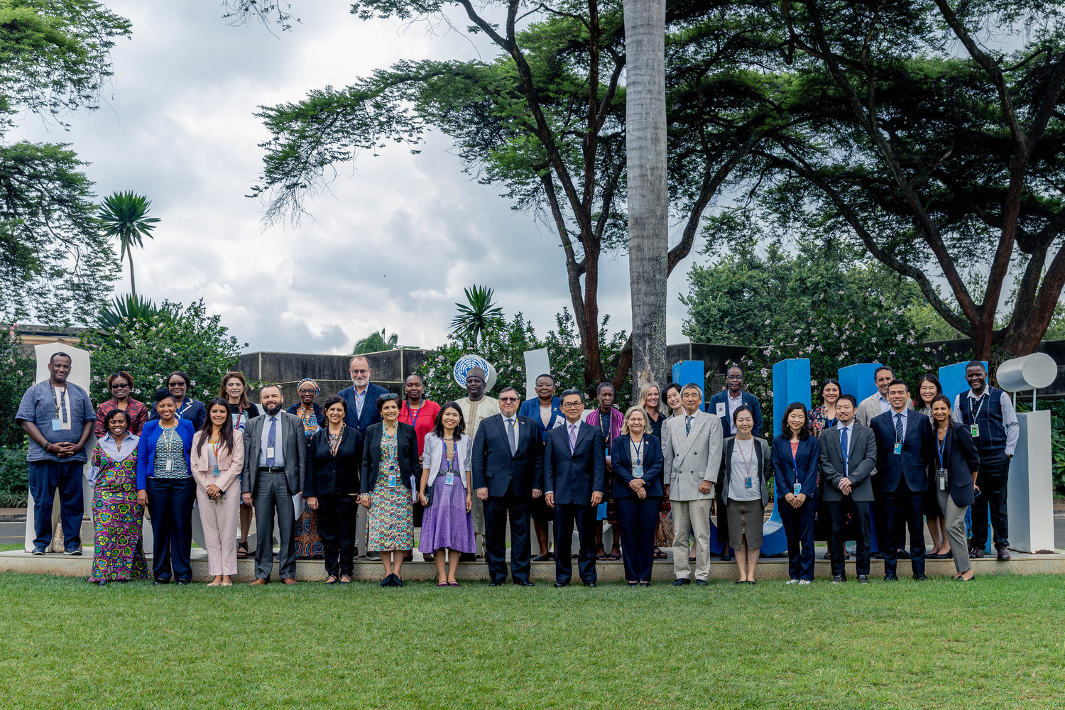 Japan and UNEP unveil new funding for environmental recovery in war-affected Ukraine