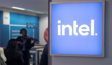 Intel spars with EU regulators over $421.4 million antitrust fine