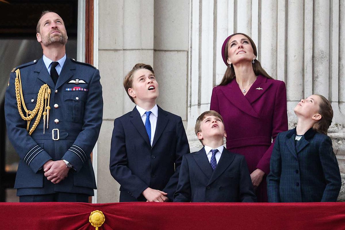 Prince George, Princess Charlotte and Prince Louis Step Onto Palace Balcony for Powerful Tribute