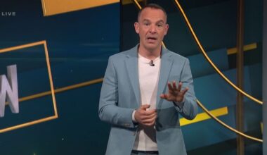 Martin Lewis urges everyone with a mobile phone to dial 5-digit code | Personal Finance | Finance