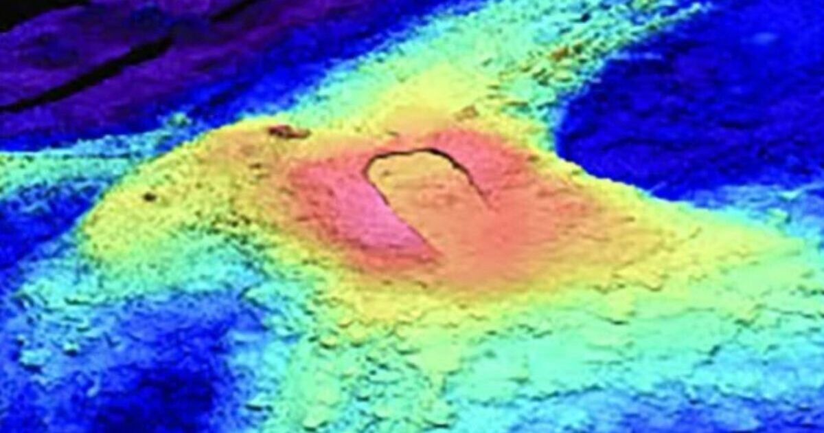 Underwater volcano off the coast of US 'ready to erupt' as scientists sound alarm | World | News