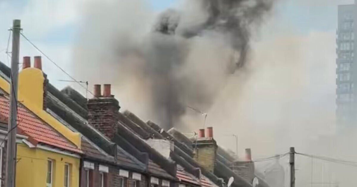 Hounslow fire RECAP: Blaze near London Tube station sees black smoke billow into air | UK | News