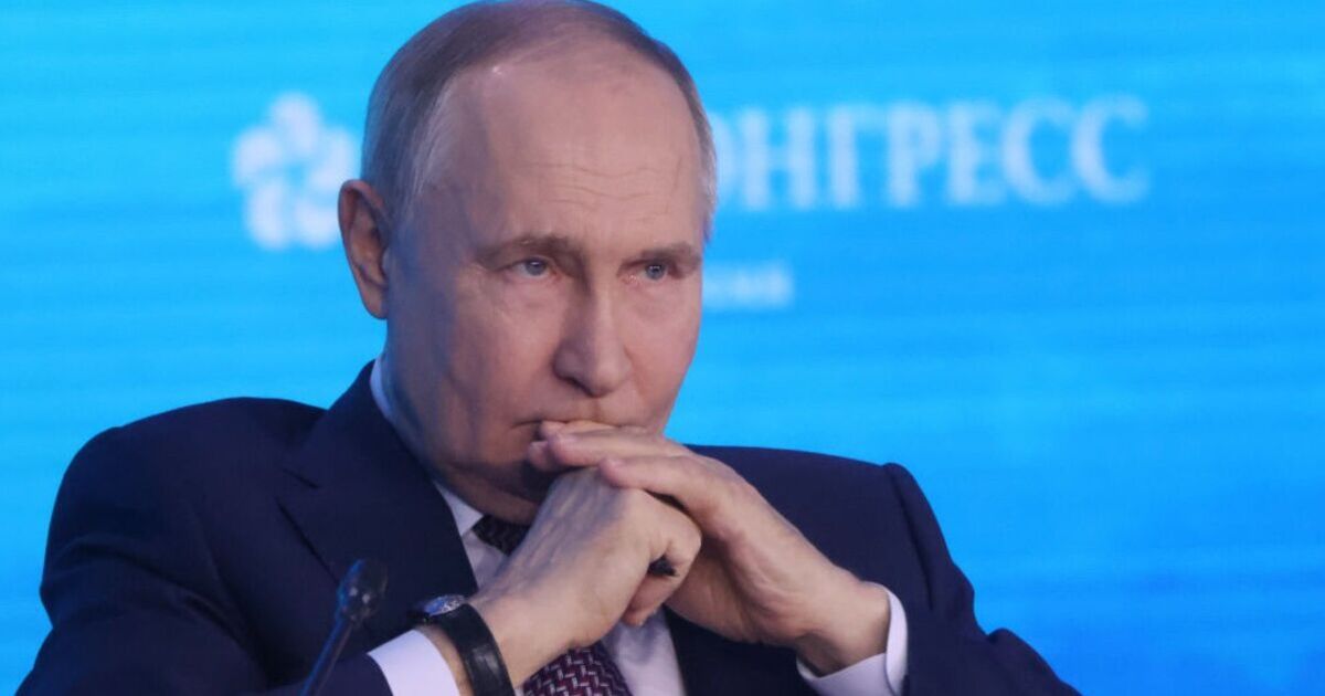 Russia economy meltdown with interest rates stuck at 21% as central bank issues warning | World | News