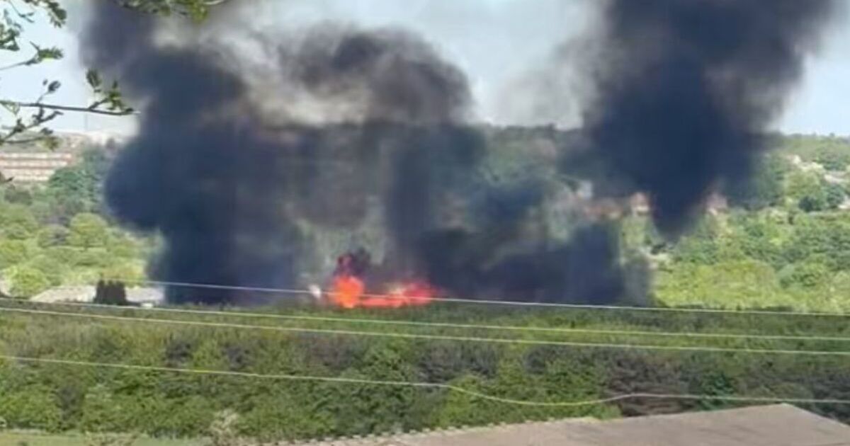 Birtley fire LIVE: Horror blaze seen for miles as thick black smoke billows into air | UK | News