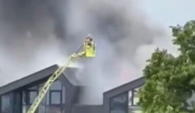 Walthamstow fire LIVE: 100 firefighters battling horror blaze at block of flats | UK | News