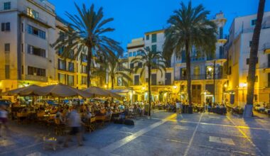 Despair in Spain as empty restaurants beg for tourists with sales 50% down | World | News