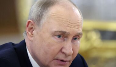 Russian economy meltdown as Moscow heading for banking crisis and 'financial crash' | UK | News