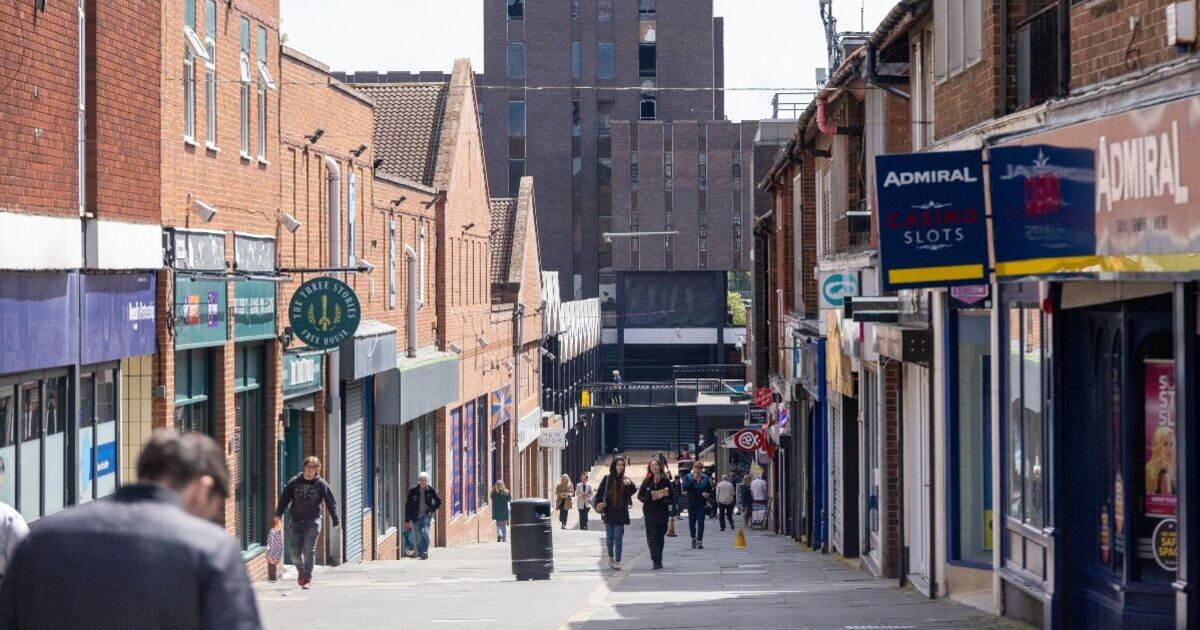 Fury as shops close across UK town centre | UK | News
