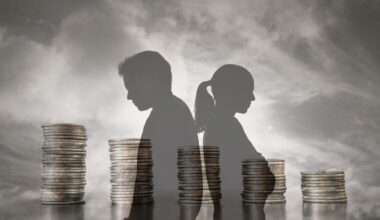 Divorced women £180k worse off than men as pension pots overlooked | UK | News
