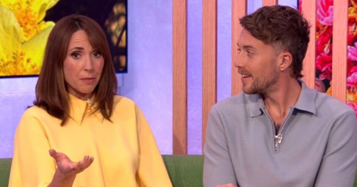 The One Show's Alex Jones apologises to viewers after on-air struggle | TV & Radio | Showbiz & TV