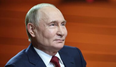 Russian economy nightmare as Putin takes £5.5bn trade hit | World | News