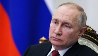 Russia economy meltdown as GDP growth shrinks 186% in blow to Vladimir Putin | World | News