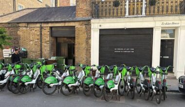 Restaurant in posh London neighbourhood 'besieged by 60 e-bikes' dumped outside | UK | News