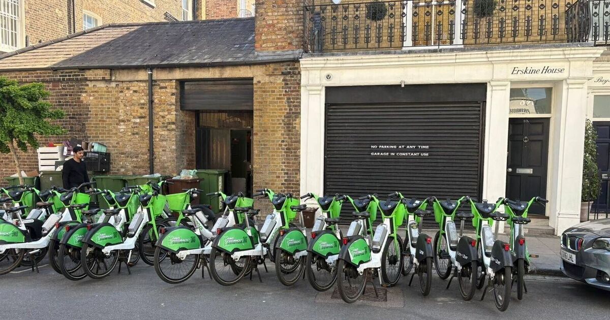 Restaurant in posh London neighbourhood 'besieged by 60 e-bikes' dumped outside | UK | News