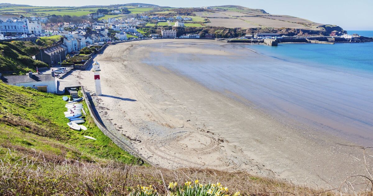 The pretty little UK island with 'no mass tourism' that's one of Britain's 'best' spots | UK | News