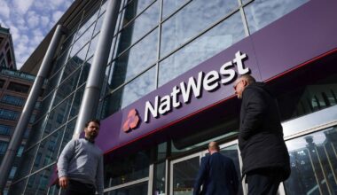 NatWest warns ‘watch out’ for cruel pension scam targeting Brits' retirement savings | Personal Finance | Finance