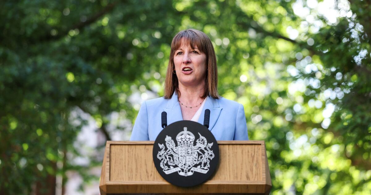 Rachel Reeves given two-word warning over economy | Politics | News