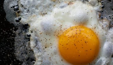 How A Nutritionist Eats 100g Of Protein Every Day