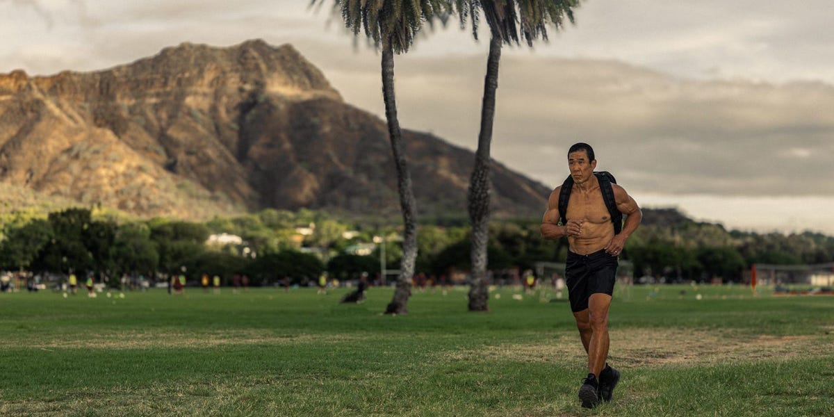Build Muscle After 40: Personal Trainer Shares Workout Guide