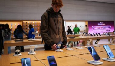 Apple Dominates the Global Best-Selling Smartphones List