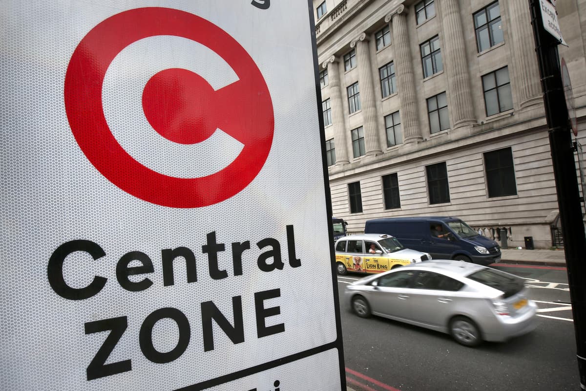 Scrapping congestion charge exemption for EVs 'threatens London's clean air gains'
