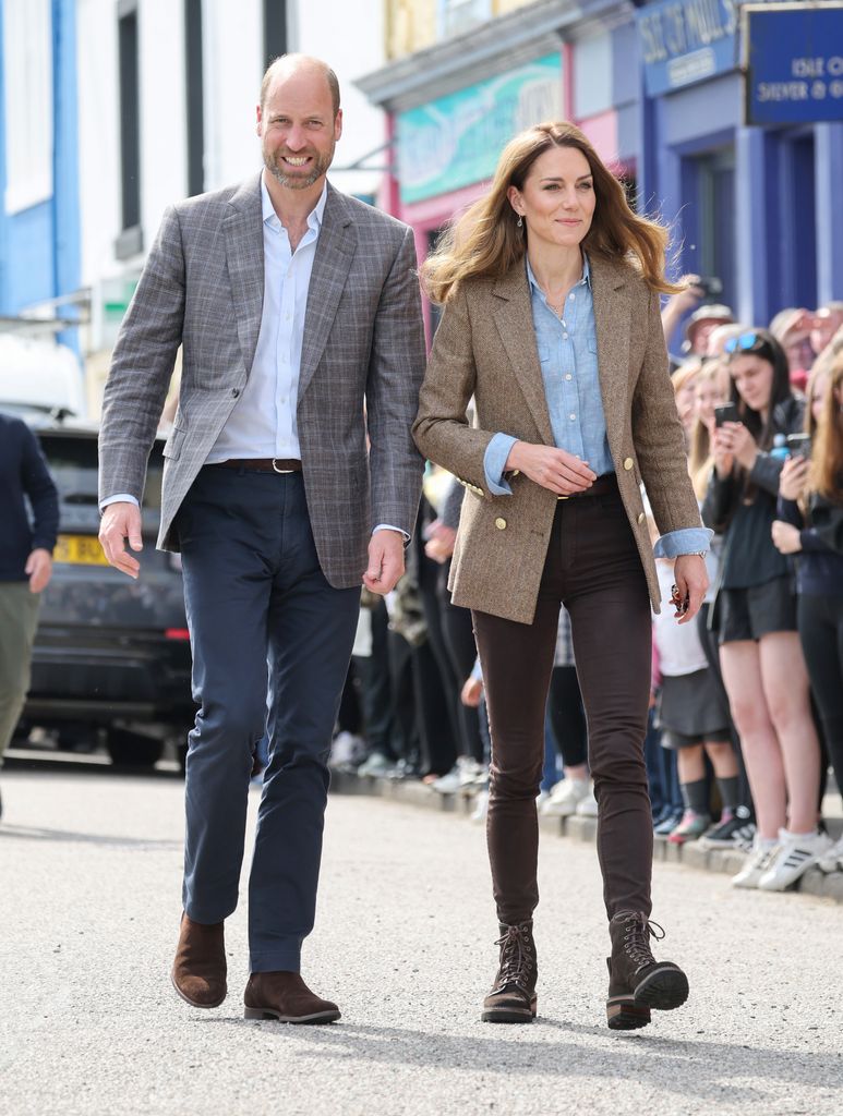 Prince William and Kate Middleton arrive for a visit to Aros Hall, a local community hub