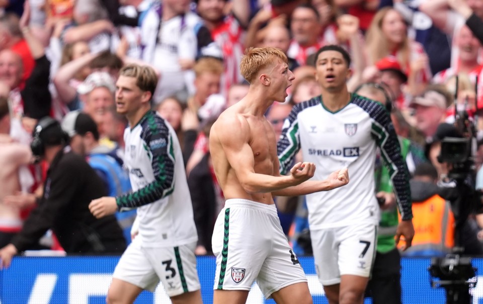Sunderland's Tom Watson celebrates scoring a goal.