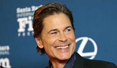 Rob Lowe sparks fan debate with sizzling shirtless photo