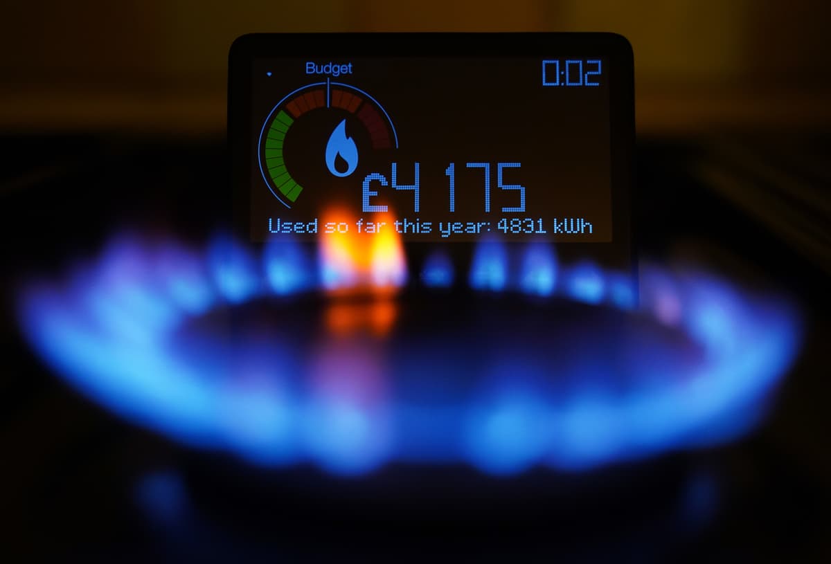 Household energy bills set to fall by 7% in July