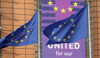 EU agrees on fresh sanctions against Moscow