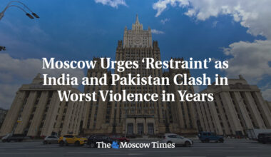 Moscow Urges ‘Restraint’ as India and Pakistan Clash in Worst Violence in Years