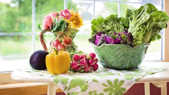 These 8 homegrown foods or herb could do more for your gut than most probiotics.(Image by Pixabay)
