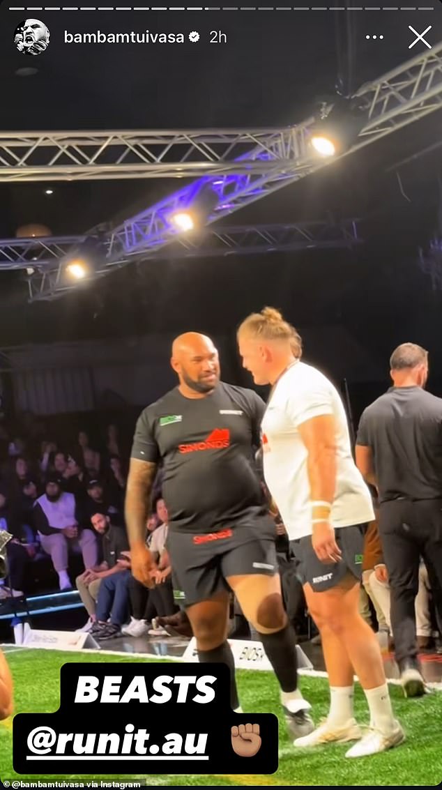 The pair both shook hands after the huge collision before heading backstage to share a beer