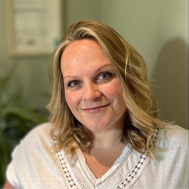 Jo Pitkin specialises in cognitive behavioural therapy (CBT) and hypnotherapy – which helps people to recognise and change unhealthy thoughts, feelings and behaviours