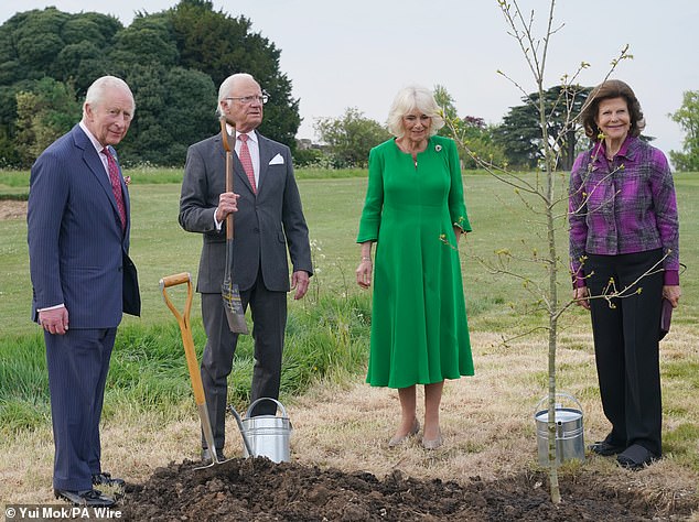 Carl and Silvia gifted Charles and Camilla the Swedish Oak as a celebration of the 2023 coronation