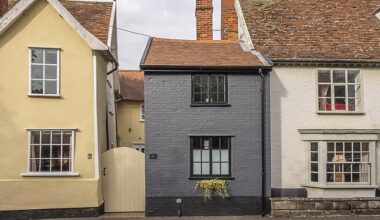 This one-bedroom Grade-II listed cottage is close to independent shops and restaurants in Framlingham, East Suffolk, at clarkeandsimpson.co.uk