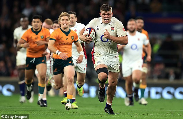 Hooker Jamie Blamire has been signed to replace Julian Montoya