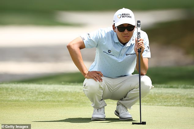Kim lines up a put at the RBC Heritage, where one golfer or caddy had a bathroom incident